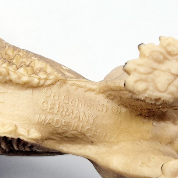 Vintage 1996 Schleich Male Lion Figure Toy Wild Animals Zoo Animals 4.5" - Picture 7 of 10